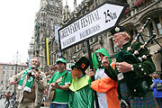 Green Farm Festival 2014 "Irish Festival" der Deutsch-Irischen-Freundeskreis Bayern e.V. mit irischer Musik und Tanz auf dem Bauernhof "Hauslerhof" in Hallbergmoos bei München vom 21. + 22.06.2014 (©Foto: MArtin Schmitz)